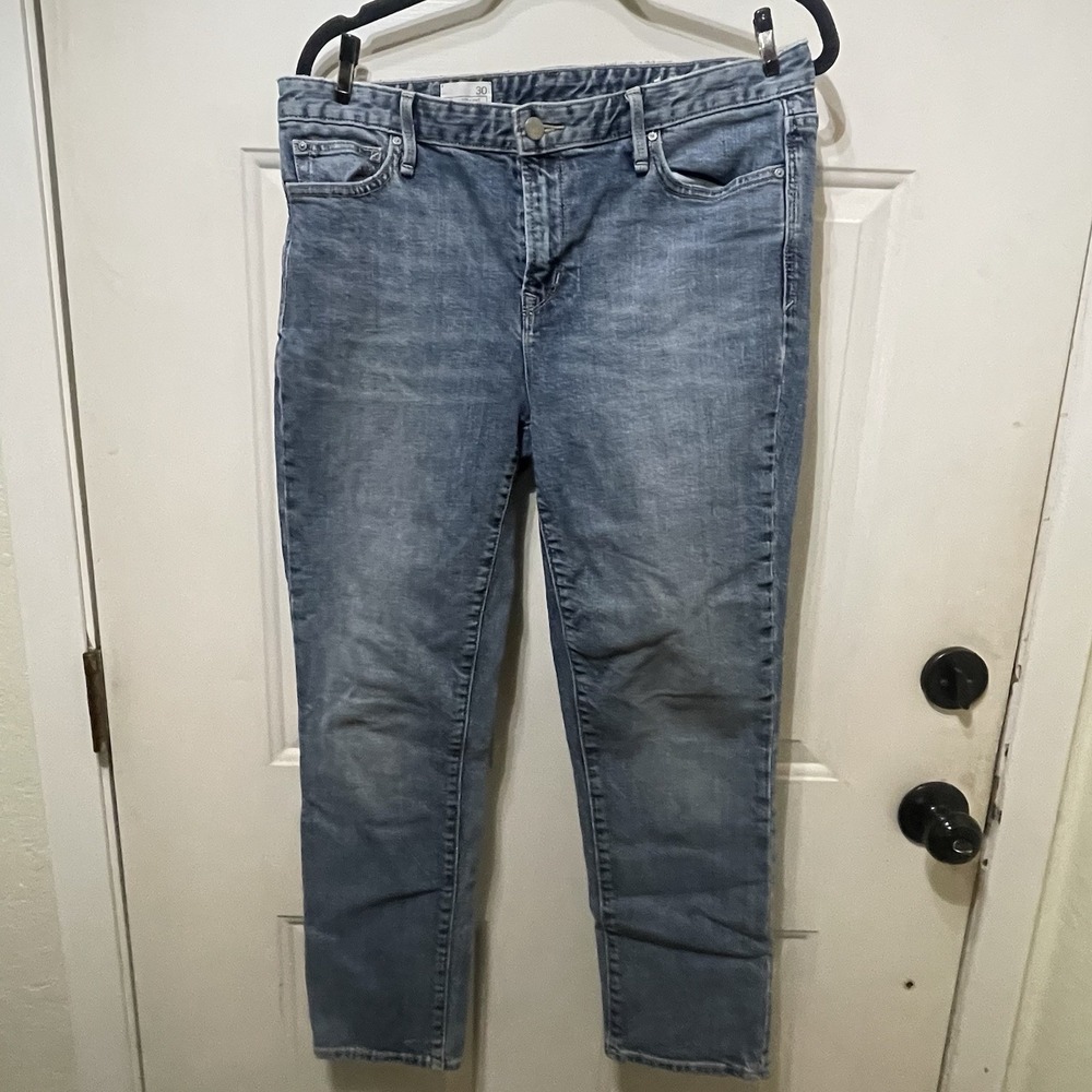 Gap 1969 Jeans Real Straight Medium Wash Blue Denim Mid Rise Womens Size 30